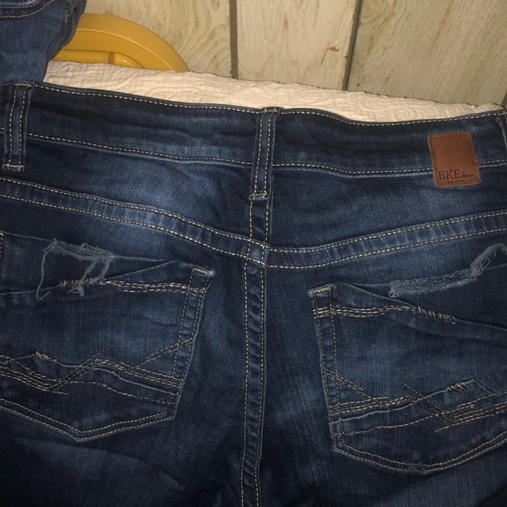 Buckle black jeans 1-29/31 2-30/32 $25
